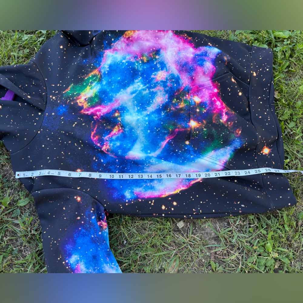 Galaxy Print Hoodie - Picture 8 of 10